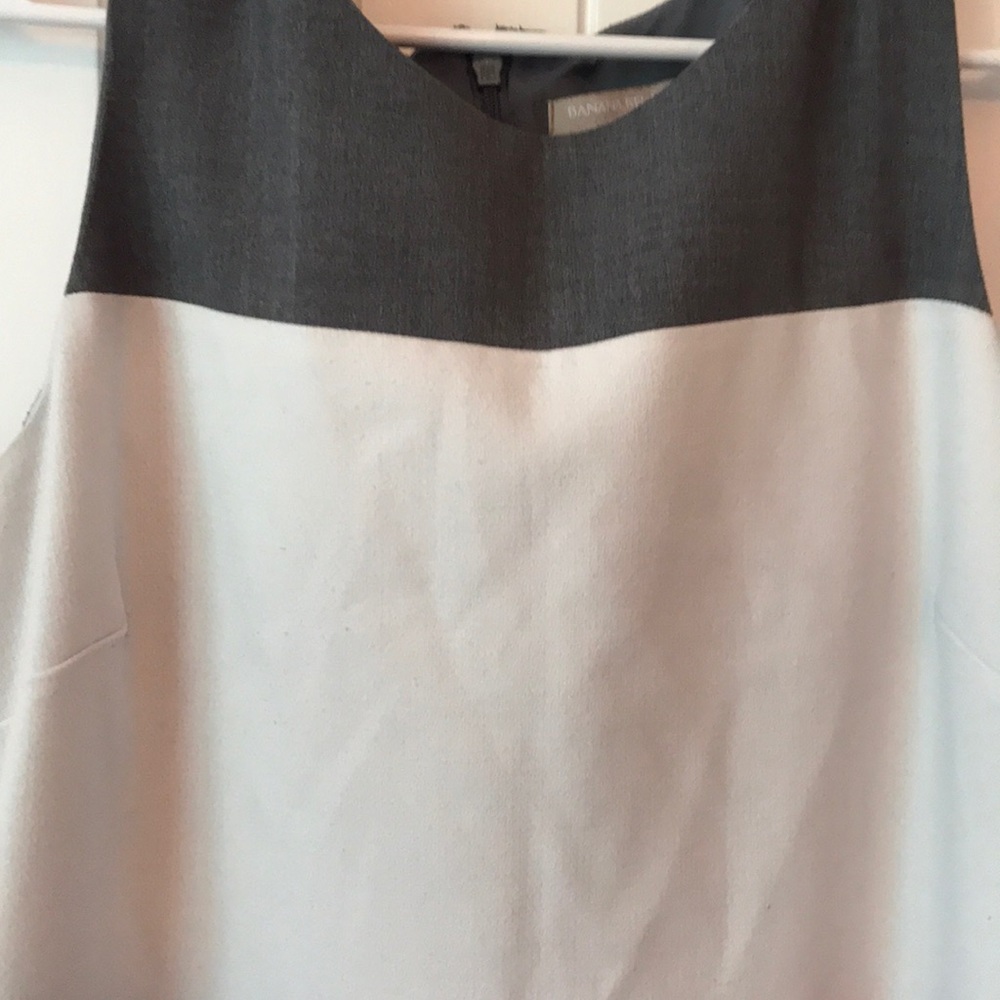 Color Block Dress - Picture 2 of 3